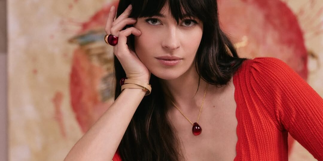 New, CABOCHON COLLECTIONIn London, with Charlotte Rose Smith. Artist, activist, and storyteller, cabochon de lalique